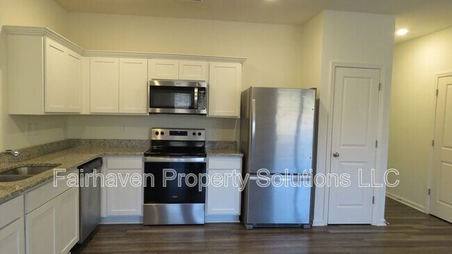 Building Photo - 1026 Paddington Dr