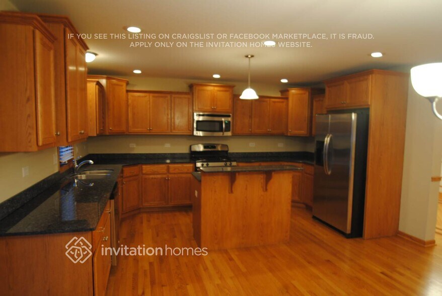 Building Photo - 26132 Eagle Dr