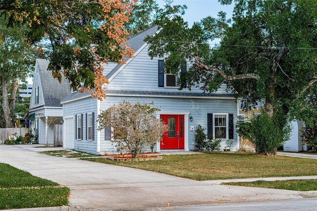 Building Photo - 2413 Musselwhite Ave