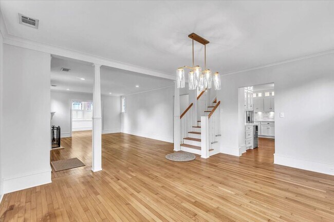 Building Photo - Historic Charm Meets Modern Elegance in Sa...