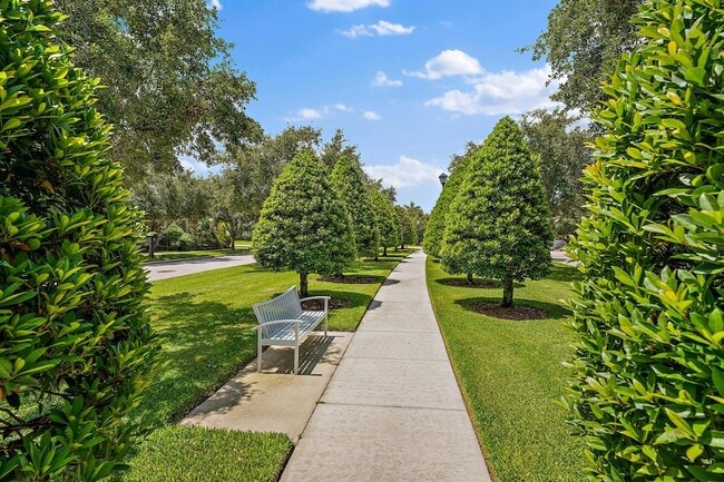 Building Photo - 1130 Sweet Hill Dr