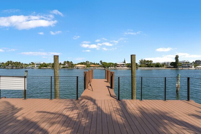 Building Photo - 701 86th St