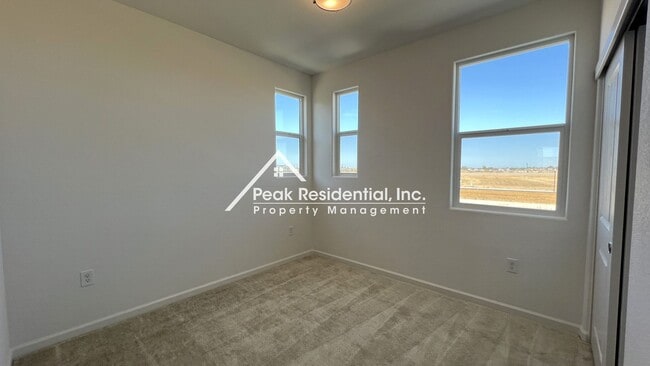 Building Photo - New Elk Grove 3bd/2.5ba Home near Big Horn...