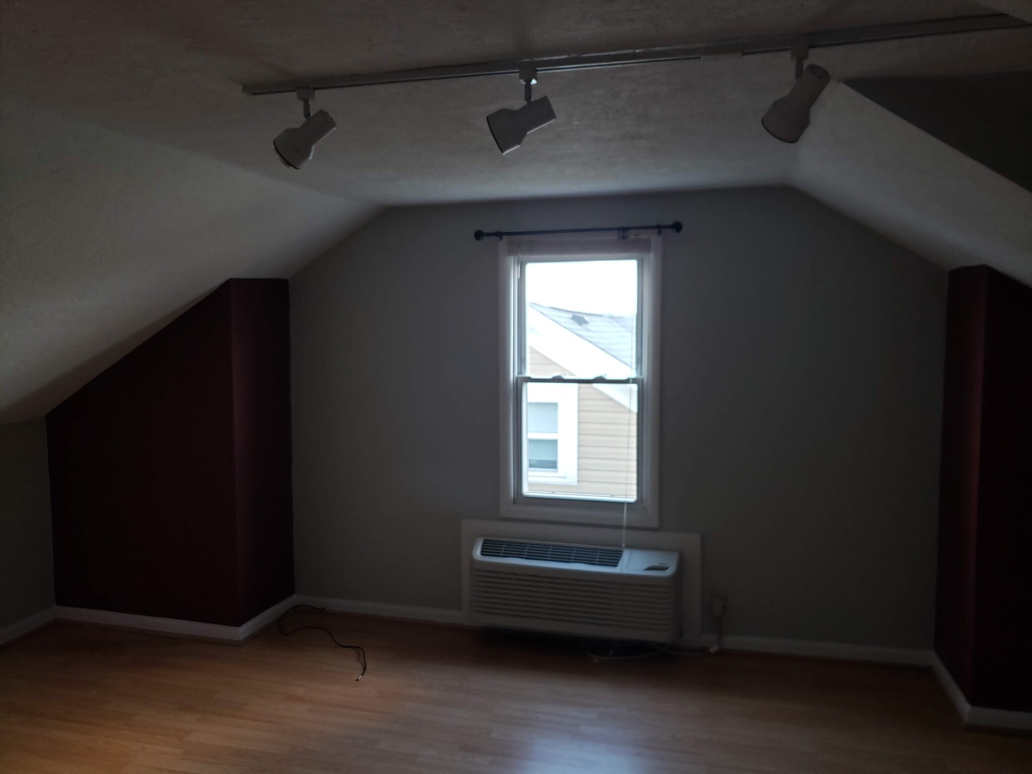 Bedroom - 68 Southern Ave