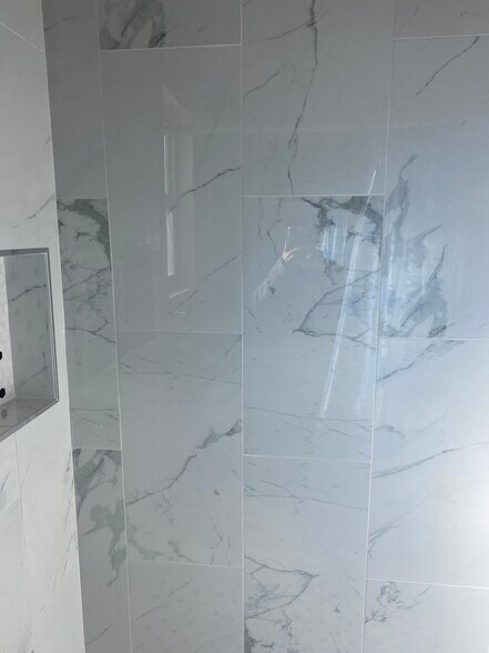 Building Photo - 15641 N 63rd Way