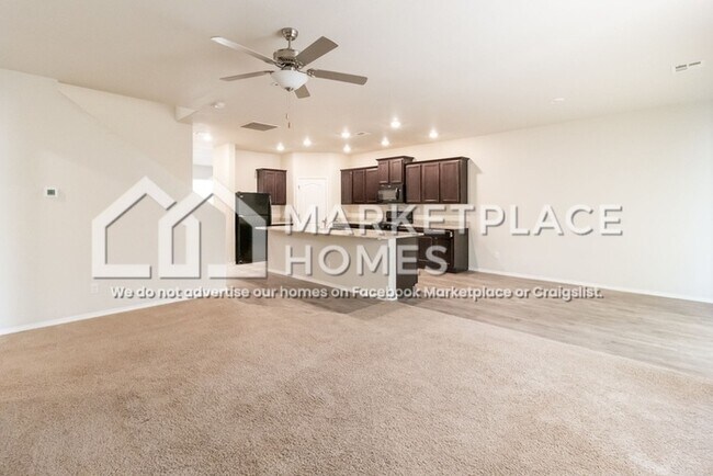 Building Photo - 3533 Wild Horse Rd NE