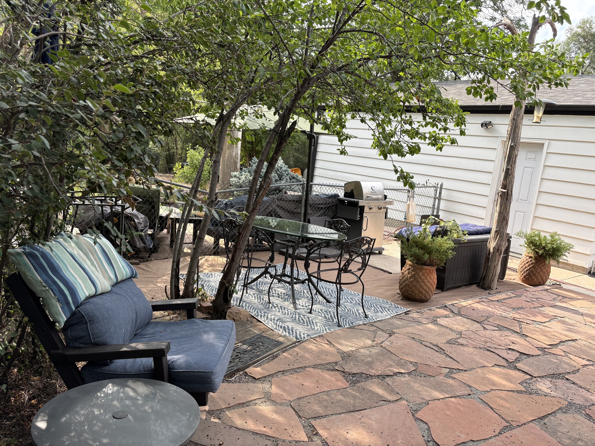 Fenced Backyard patio - 555 Saulsbury St