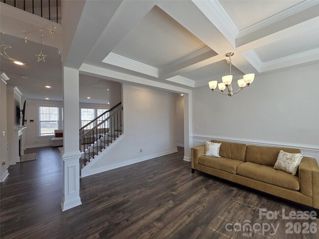 Building Photo - 2216 Skybrook Oaks Dr