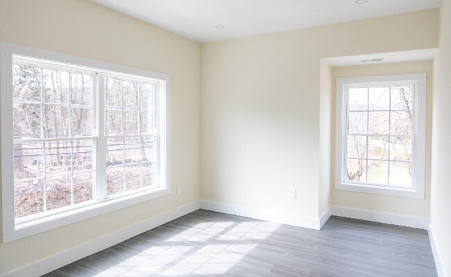 Building Photo - 887 Federal Rd