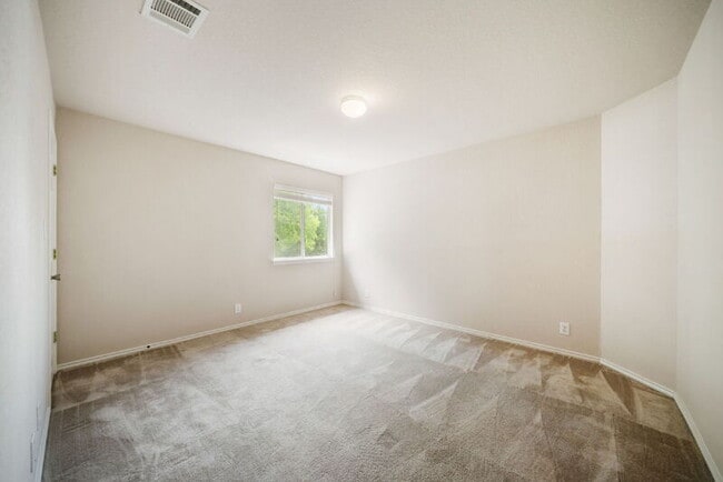 Building Photo - 7715 Black Oak Pass