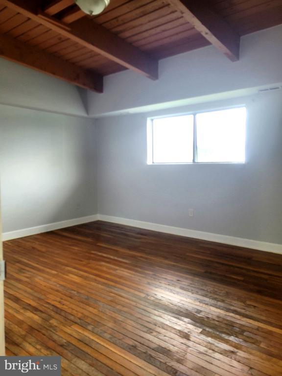 Building Photo - 5532 Karen Elaine Dr