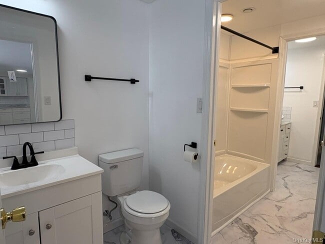 Building Photo - 116 Hawleys Corners Rd