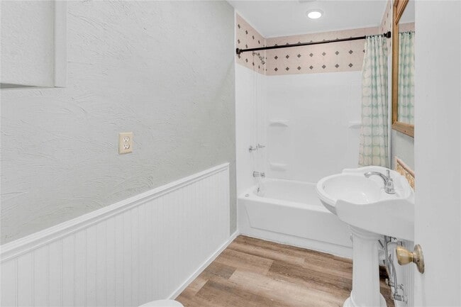 Building Photo - 20235 Engelmann Ln