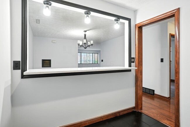 Building Photo - 295 E Whittier St