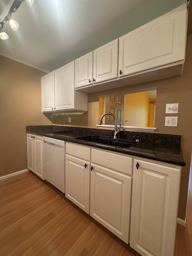 Building Photo - Downtown Woodinville Condo Available Now!