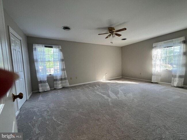 Building Photo - 7313 Coventry Dr