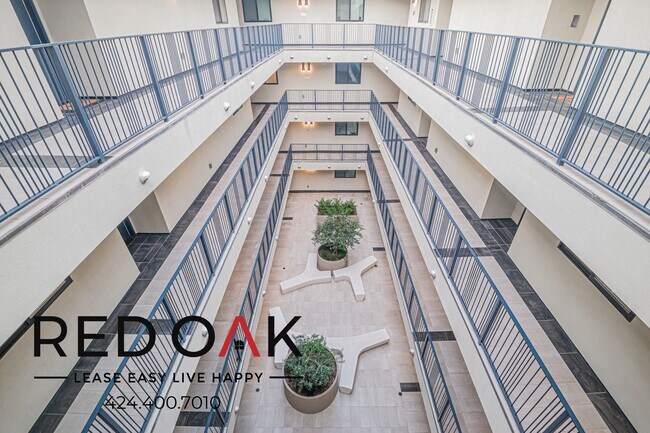 Building Photo - 5550 Bonner Ave