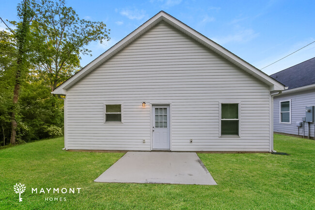 Building Photo - Picture-Perfect 3-Bedroom Home