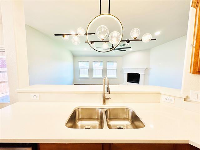 Building Photo - 1108 Sandalwood Rd