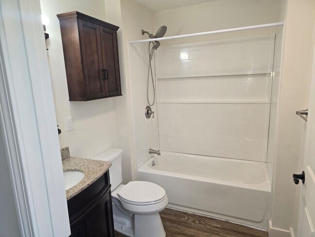 Building Photo - 188 Main St