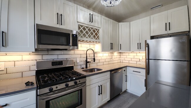 Building Photo - 7507 Oxford Dr