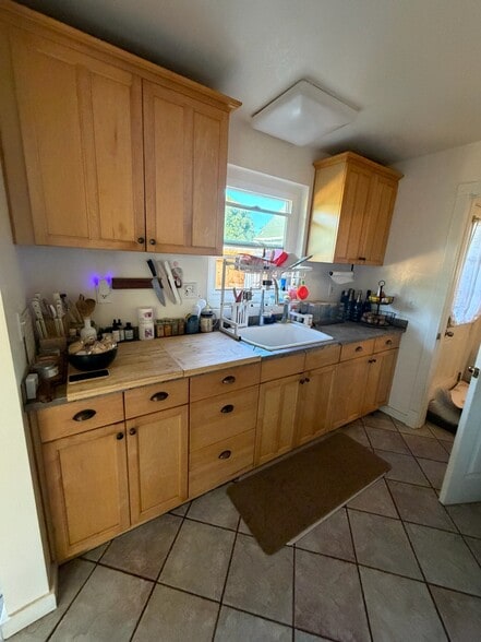 Building Photo - 1741 30th St