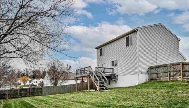 Building Photo - 13608 S 32nd St