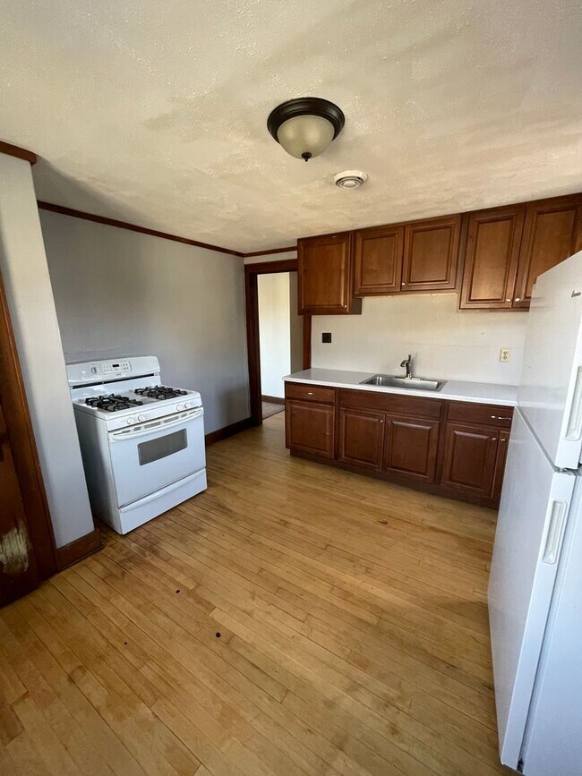 Building Photo - 2949 N Sherman Blvd