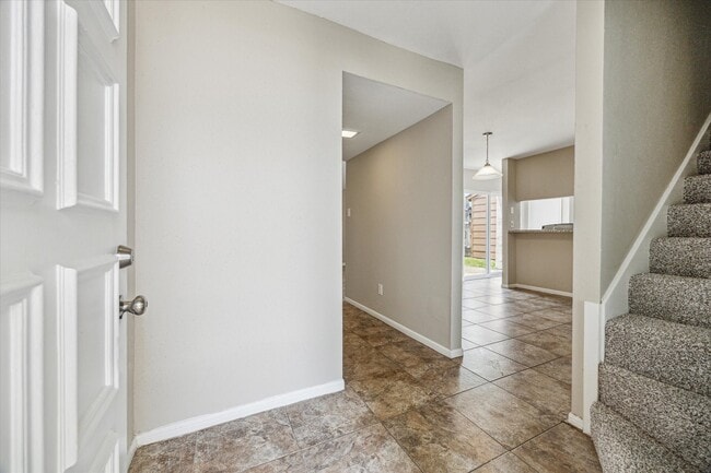 Building Photo - 10311 Richmond Hill Dr