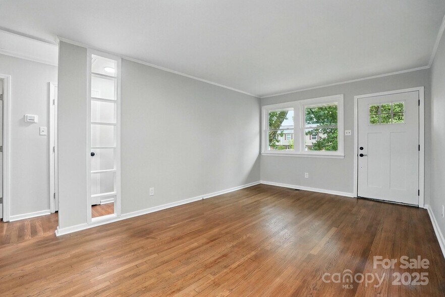 Building Photo - 1414 Wembley Dr