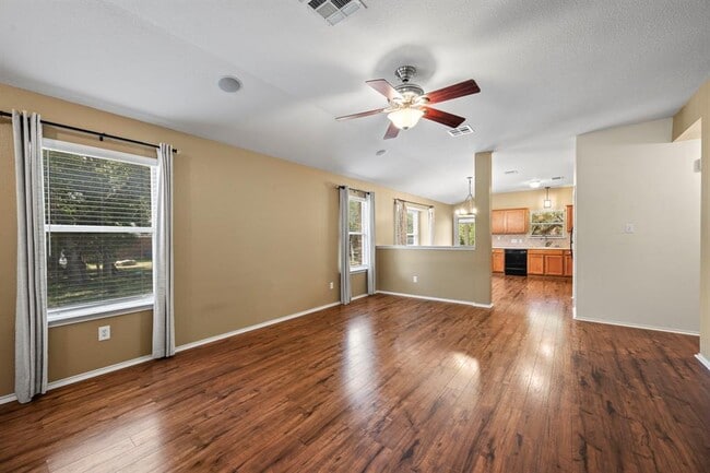 Building Photo - 3841 Castle Rock Cove