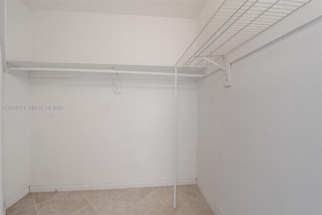 Building Photo - 3001 S Ocean Dr