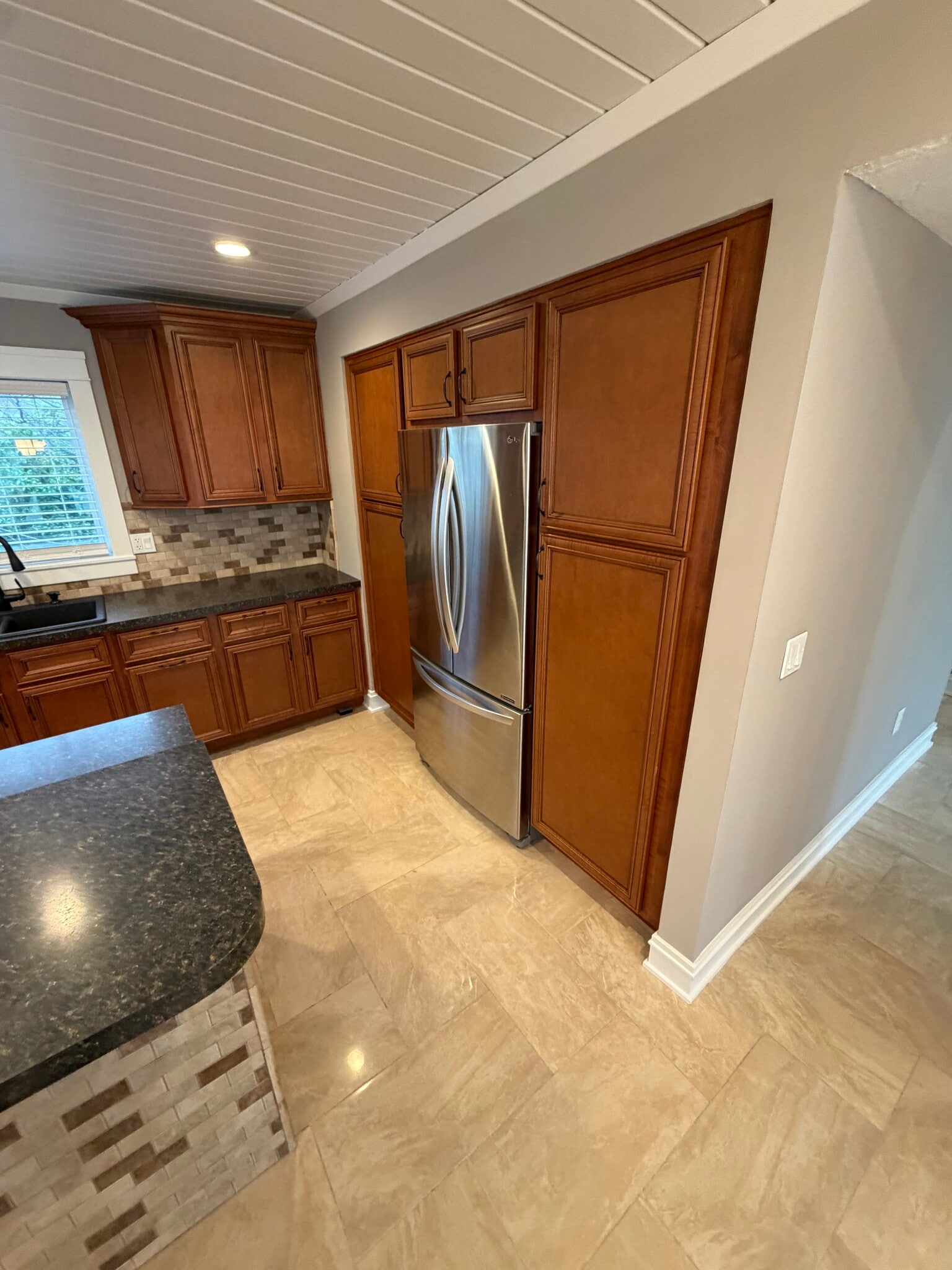 Building Photo - 704 Briarwood Ter