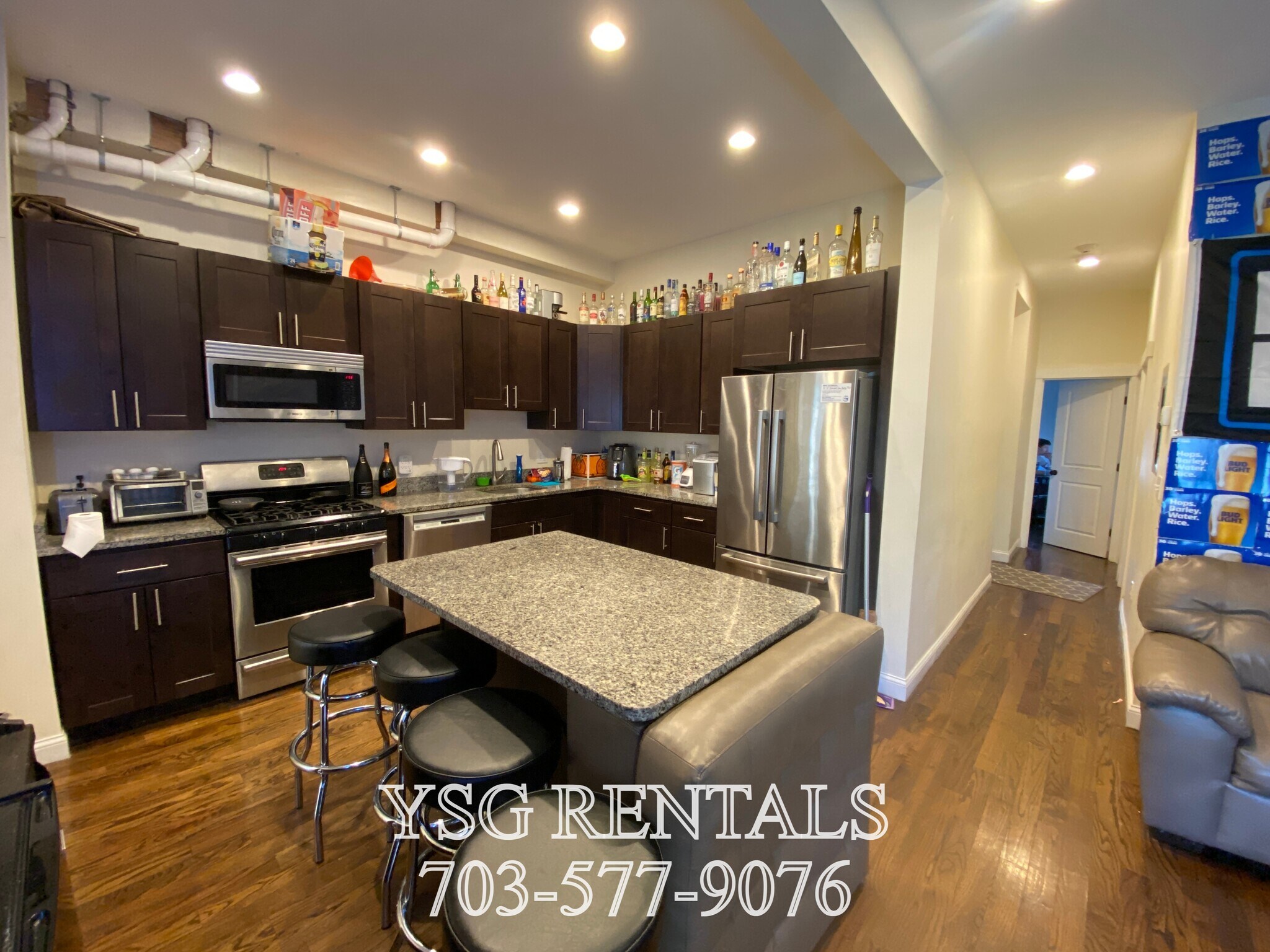 Building Photo - 19 Lambert Ave