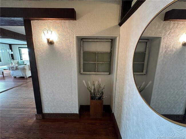 Building Photo - 4490 NE Indian River Dr