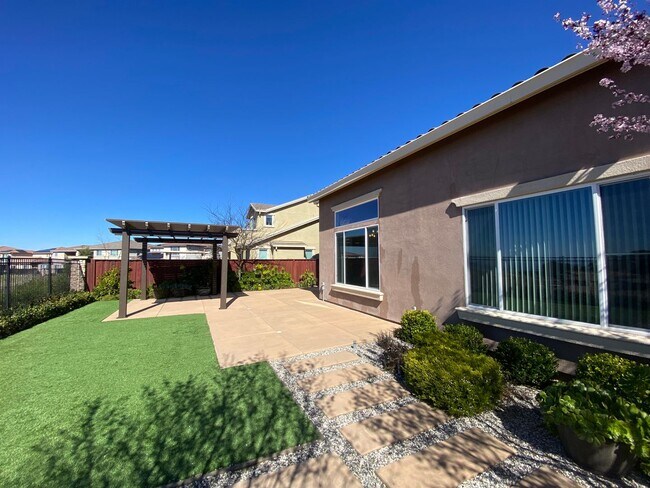Building Photo - Advent -Immaculate Four Bedroom Home W/ Tw...