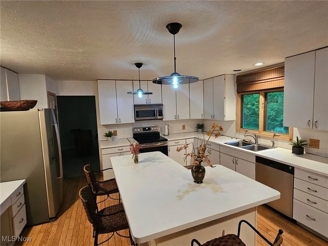 Building Photo - 36212 Derby Downs Dr