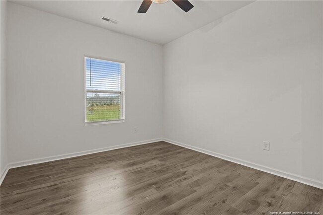 Building Photo - 40 Arlie Ln