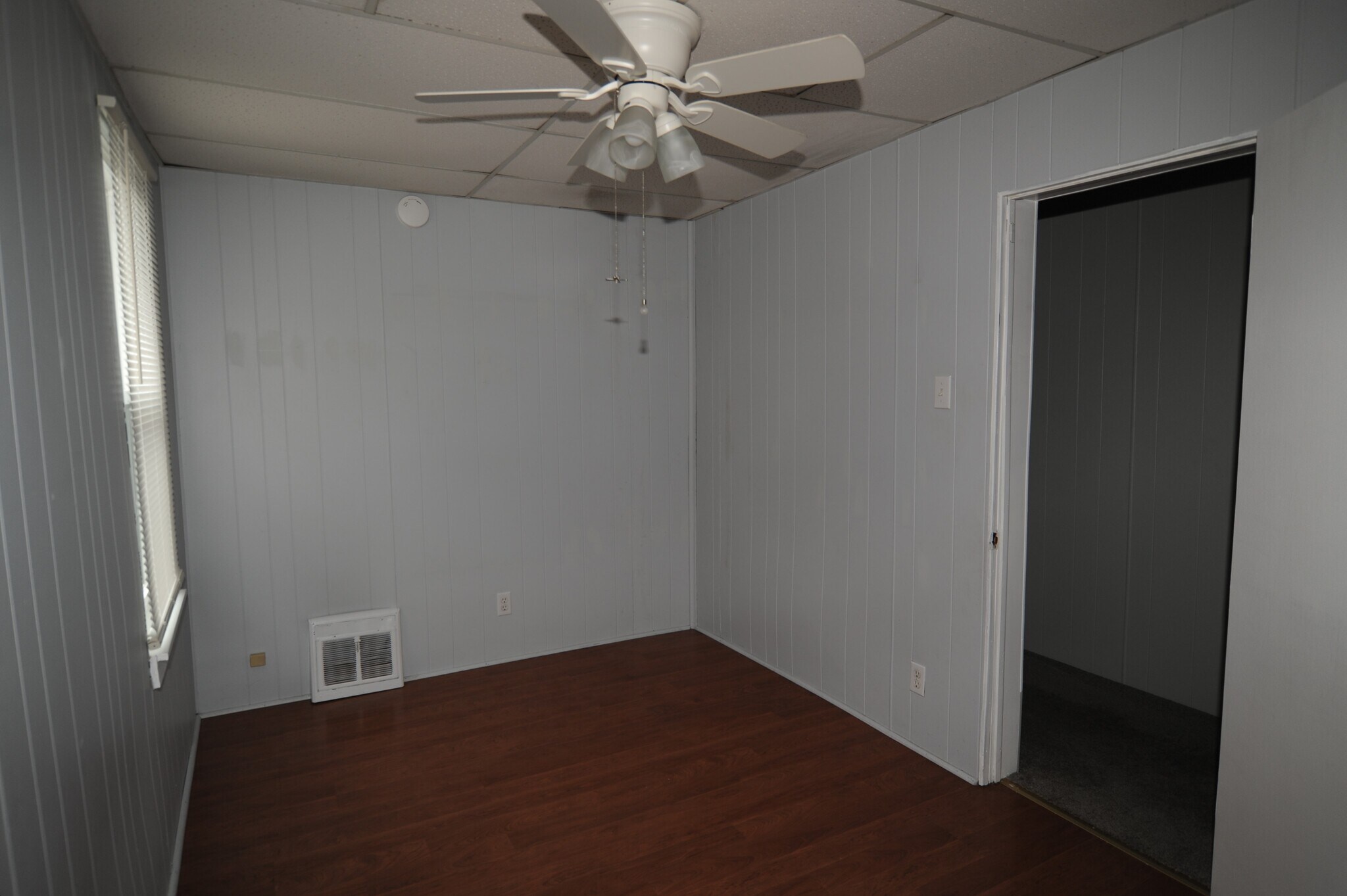 bedroom 2 - 375 Elm Ave