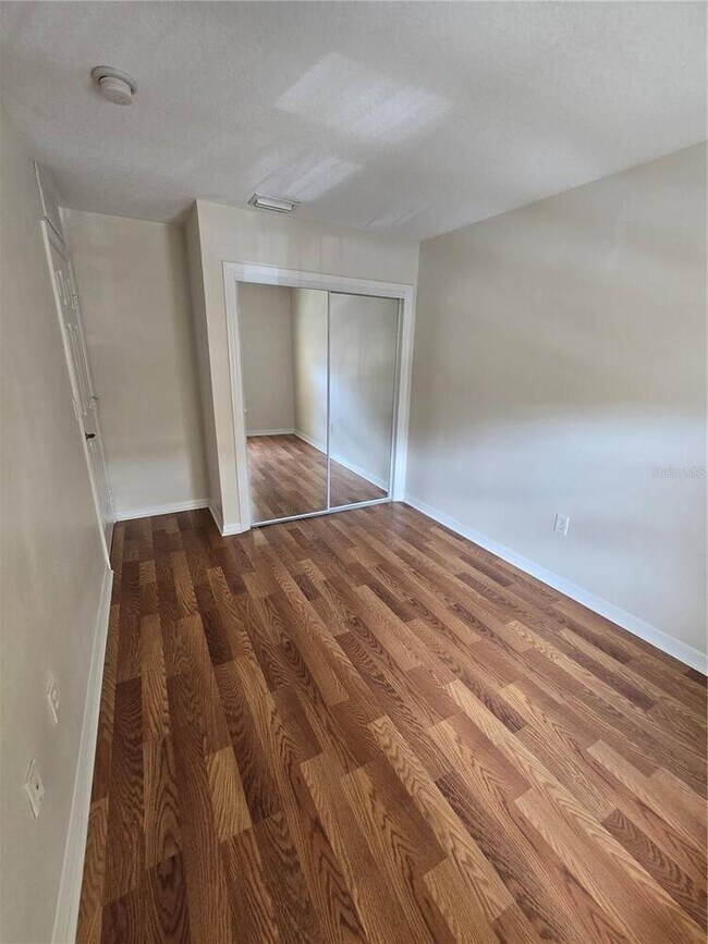 Building Photo - 2790 Club Cortile Cir