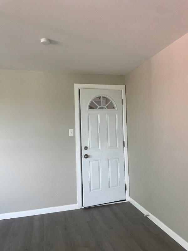 Building Photo - 2303 Wyoming St