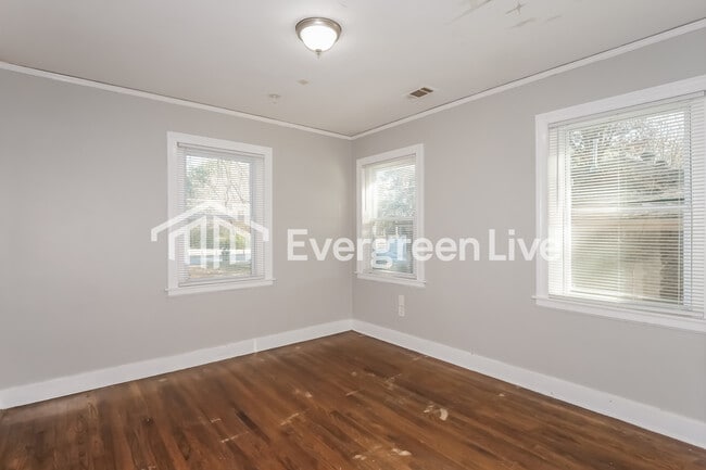 Building Photo - 6423 Patmore Rd