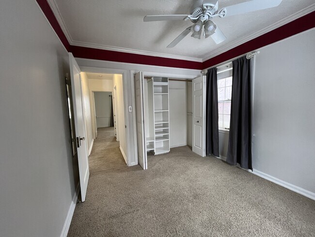 Building Photo - 2521 Dearborn St