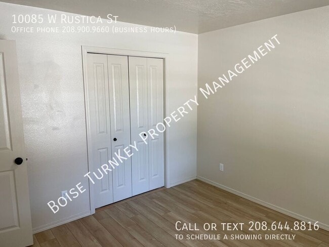 Building Photo - 10085 W Rustica St