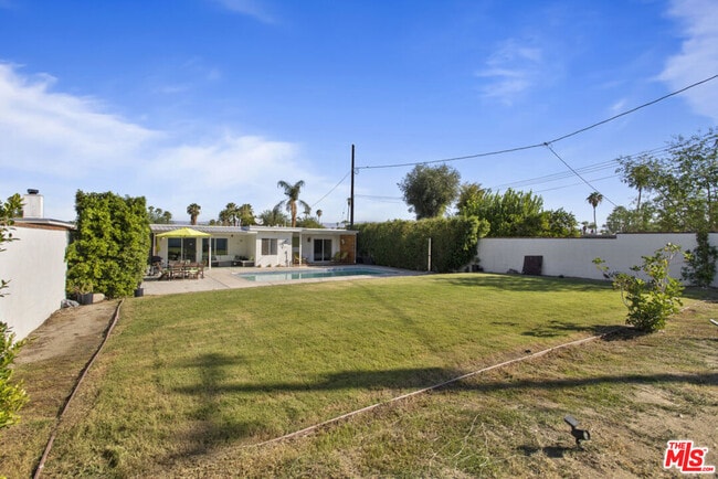 Building Photo - 74125 San Marino Way