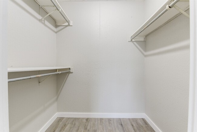 Building Photo - 24015 Beef Canyon Dr