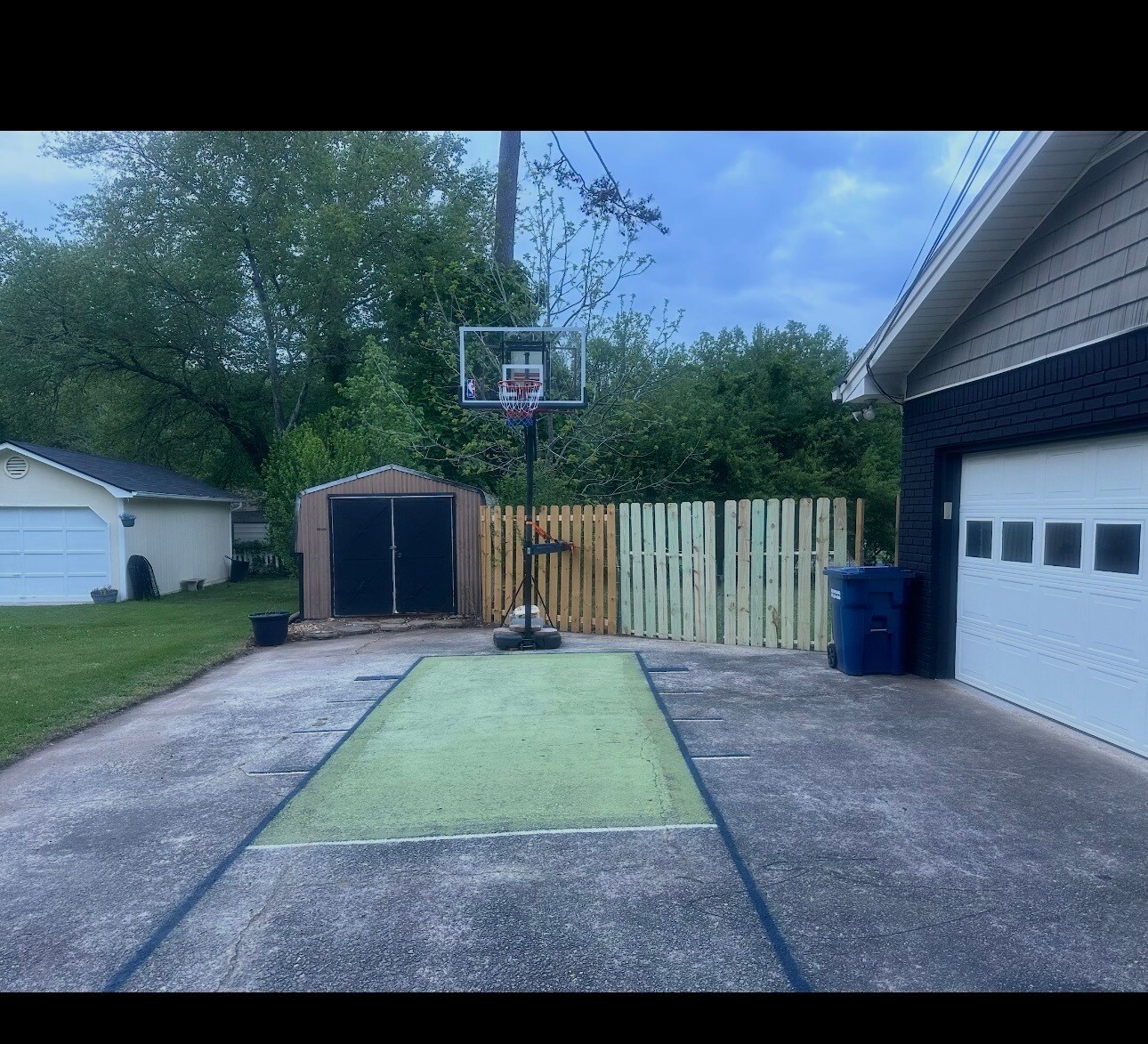 Building Photo - 3077 Laura Ln