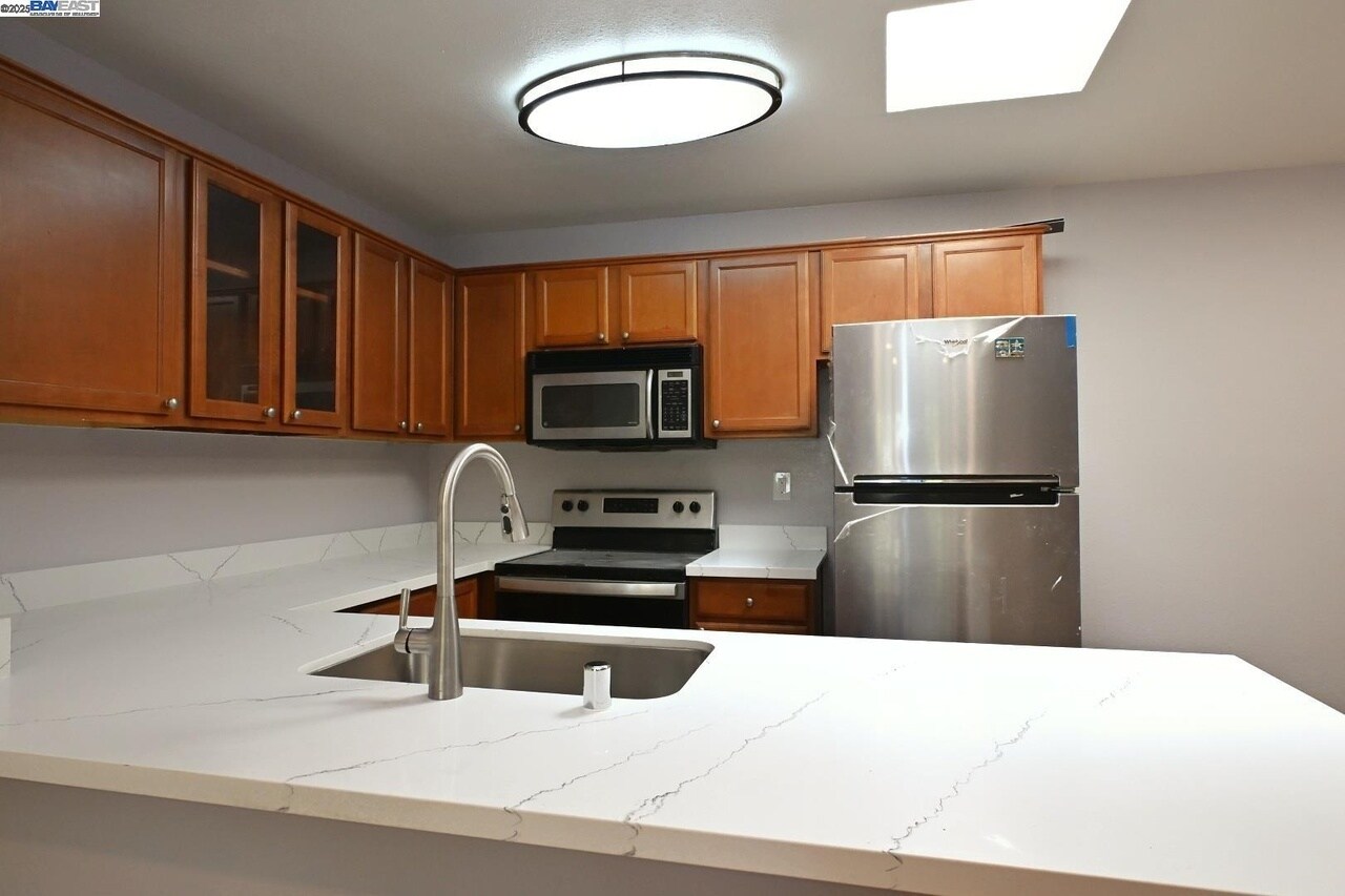 Building Photo - 420 Dempsey Rd