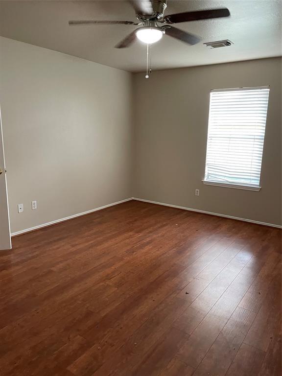 Building Photo - 9311 Parkmore Dr