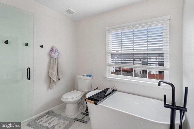 Building Photo - 14118 Carmody Pl